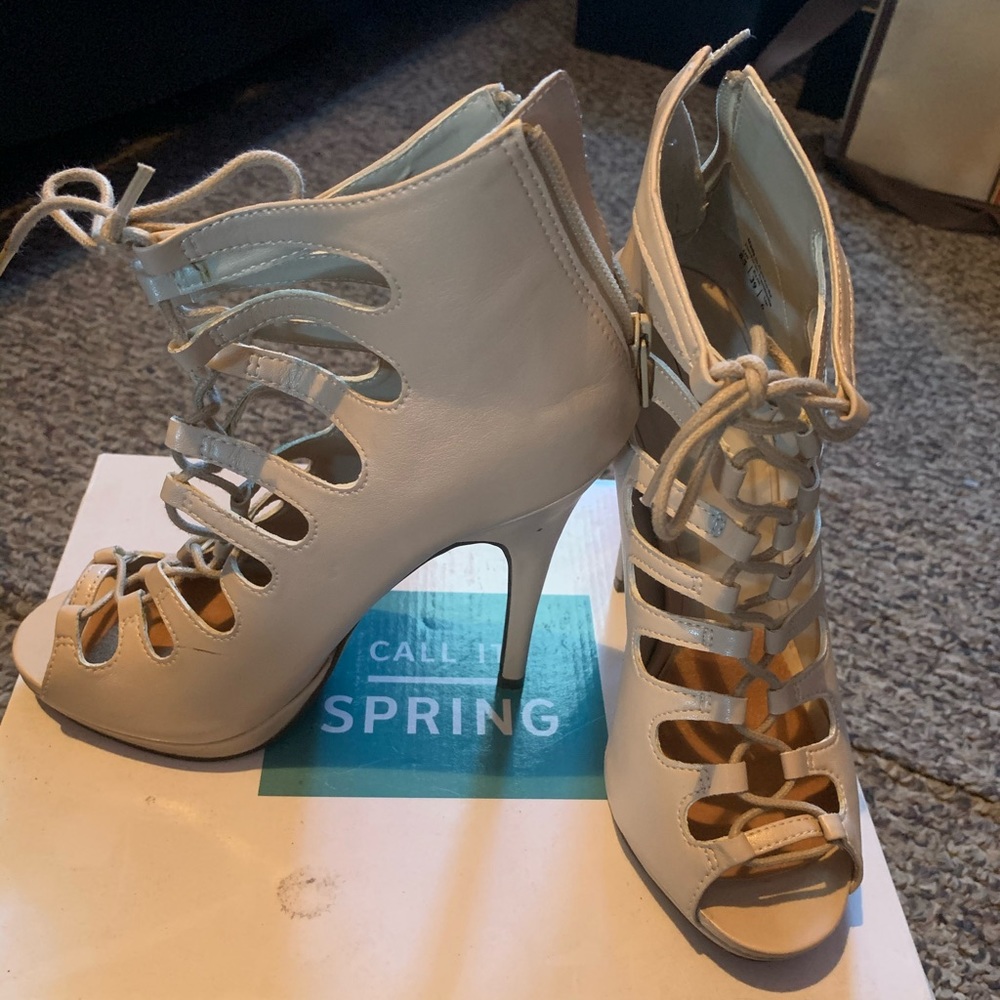 Cute heels worn about 4 times.